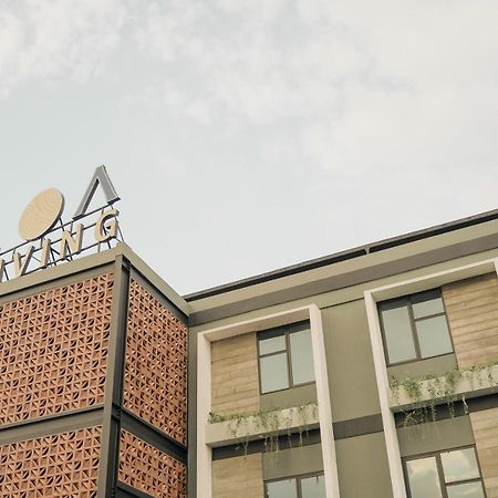 Loa Living Solo Baru Hotel Grogol Eksteriør billede