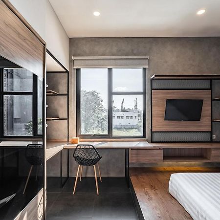 Loa Living Solo Baru Hotel Grogol Eksteriør billede
