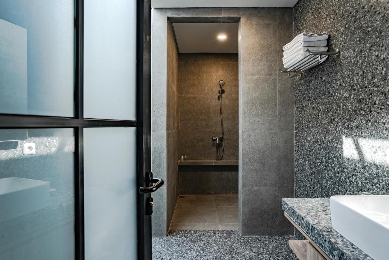 Loa Living Solo Baru Hotel Grogol Eksteriør billede