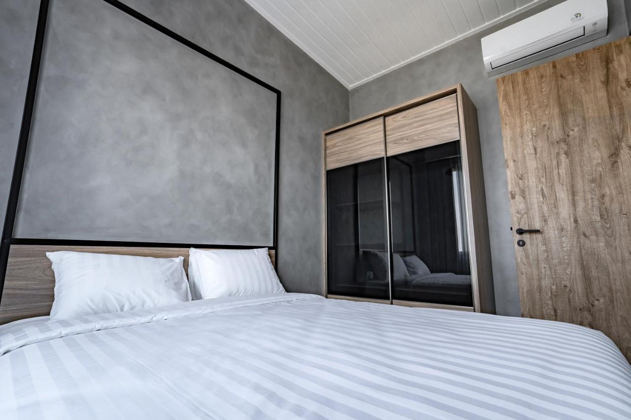 Loa Living Solo Baru Hotel Grogol Eksteriør billede