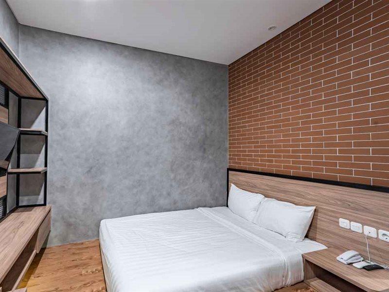 Loa Living Solo Baru Hotel Grogol Eksteriør billede